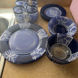 Dinner Sets Very Pretty 