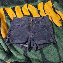 Shorts Size 10