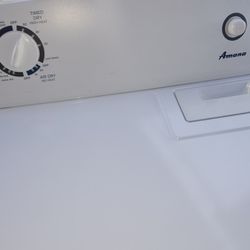 Amana Gas Dryer By Whirlpool Heavy Duty Works Exelent 