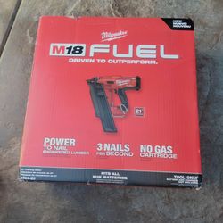 Milwaukee M18 Fuel 21g Framing Nailer Tool Only New 