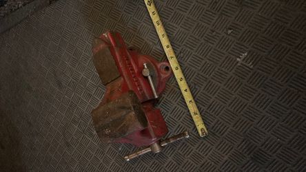 Craftsman Bench Vise
