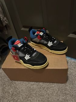 Jordan 4 Retro Union Noirs