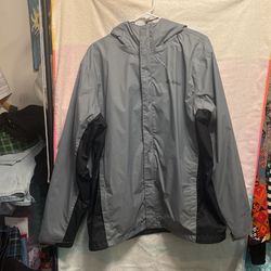 Columbia Windbreaker 