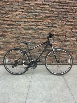 Specialized “ Ariel “ 29 Speed Hybrid / Road Bike 29 Speed
