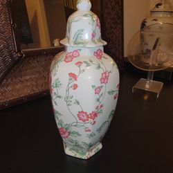 Vintage Chinese Vase
