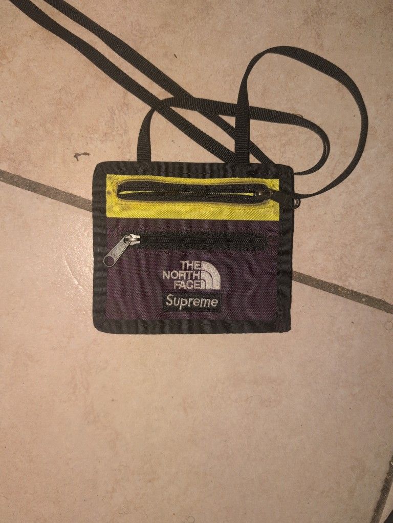 Suoreme X North Face Wallet