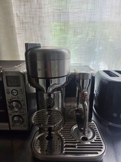 Nespresso Vertuo Creatista Espresso Machine
