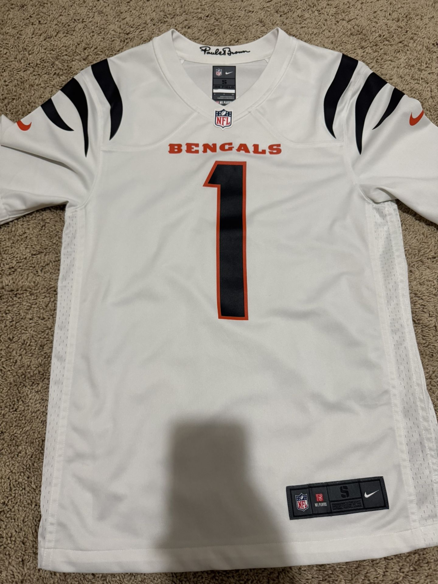 Ja’Marr Chase Men’s Jersey Size Small