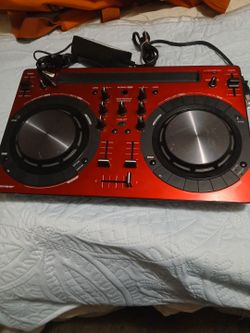Pioneer DDJ-WeGO3 DJ Controller Red