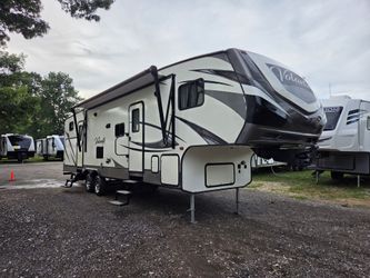 2017 CROSSROAD VOLANTE