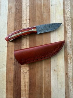 Very nice custom paring style knife