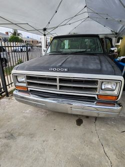 1986 Dodge Ram 250