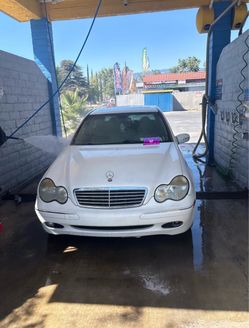 2003 Mercedes-Benz C-Class