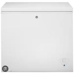 GE 7.0 cu. ft. Chest Freezer