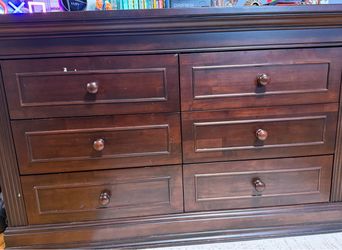 Dressers used