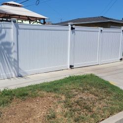 Vinyl Fence!! Metal Fence!! Cercos De Vinyl!! Cercos De Metal!!