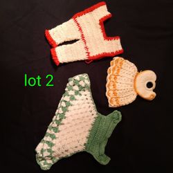 Crochet Kitchen Decor & Doll Dress  Lot 2 