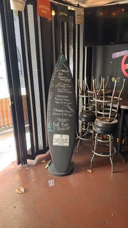 Surfing board