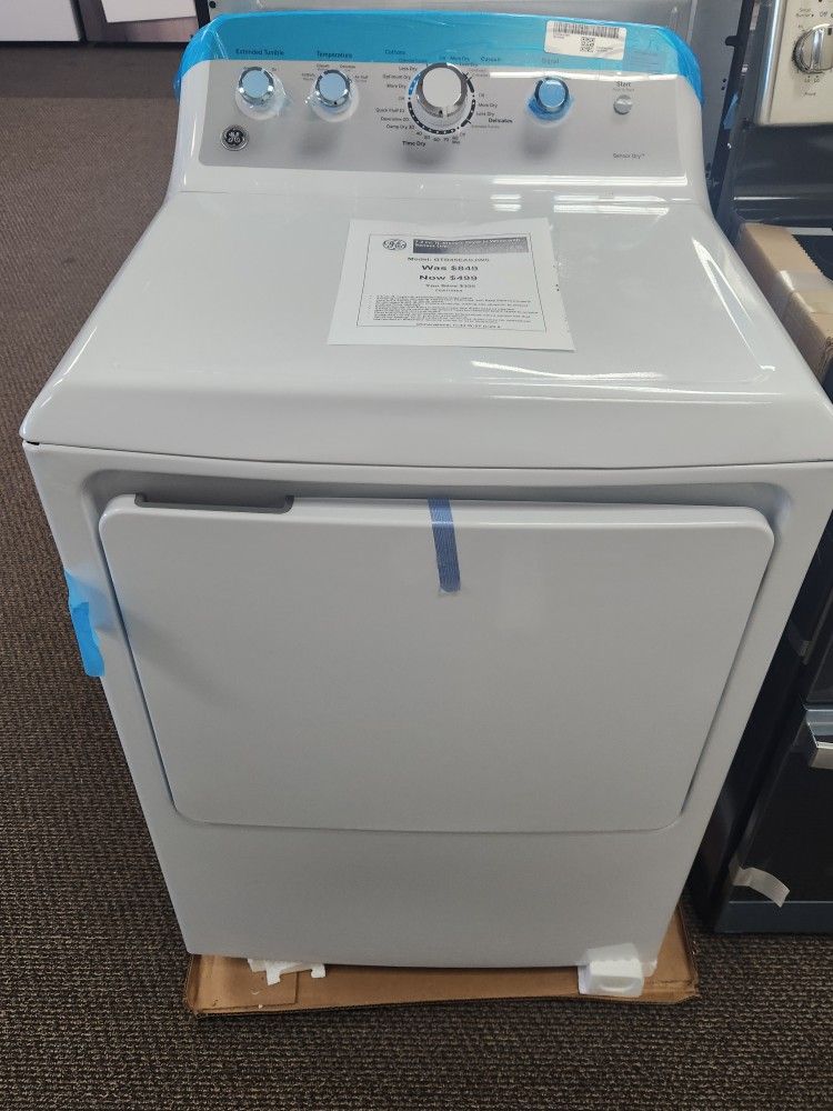 7.2 cu. ft Electric Dryer in White with Sensor Dry