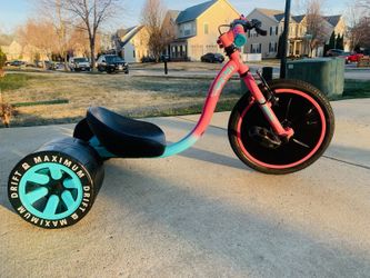 SALE!!!!Madd Gear Drift Trike - Pink New Model