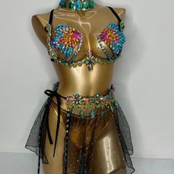 EDC Carnival Outfit 
