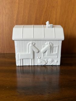 Hallmark Farm Themed Piggybank