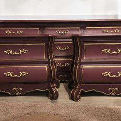 Vintage Thomasville Dresser And Nightstands