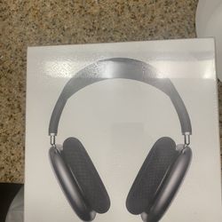 Headphones 