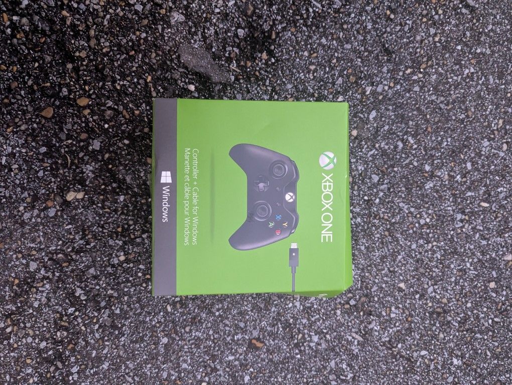 Xbox Controller (MUST PICK UP TODAY)