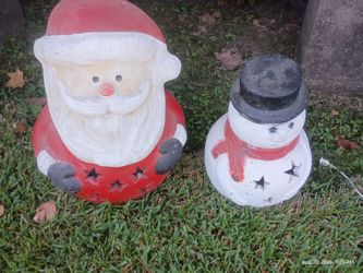 Small Christmas chimnias