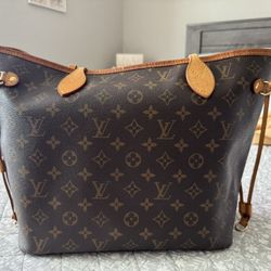 Louis Vuitton Neverfull MM