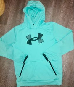 Girl's Under Armour Sweatshirt