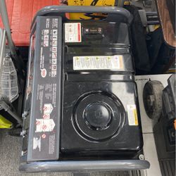 Briggs & Stratton Generator 