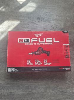 Milwaukee
M12 FUEL 12V Lithium-Ion Brushless Cordless HACKZALL Reciprocating Saw Kit w/ One 4.0Ah Batteries Charger & Tool Bag