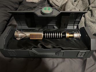 Luke Skywalker Galaxy’s Edge Lightsaber