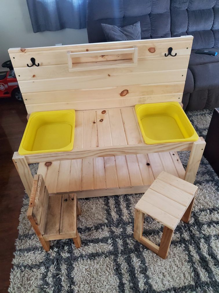Kids play table handmade can make any sizes