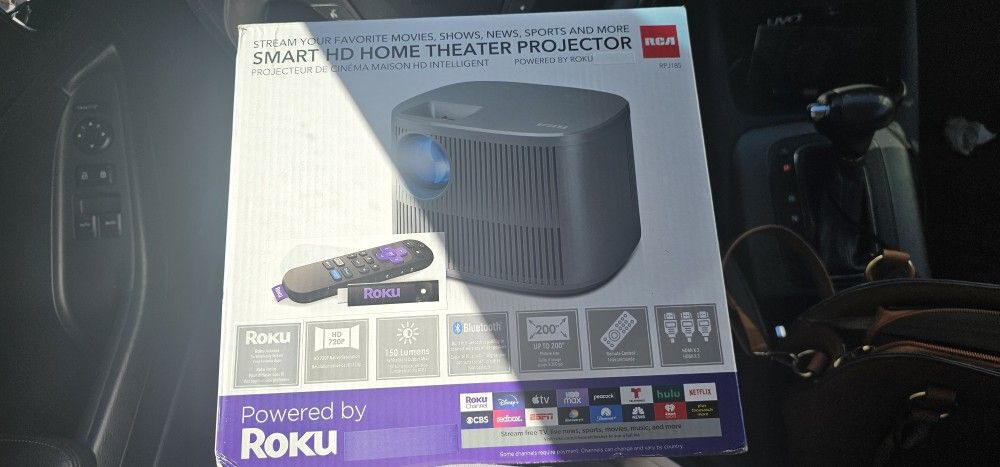 RCA HOME Theater Projecter With Roku