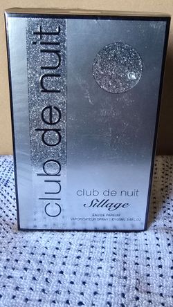 Club De Nuit Sillage EDP