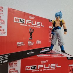 MILWAUKEE M12 FUEL 3 /8 IMPACT WRENCH