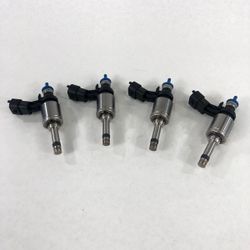 4 pieces of Fuel Injectors for Buick Chevrolet Saturn 2.0L 0261500112 12636111(FI_CH6111 x4