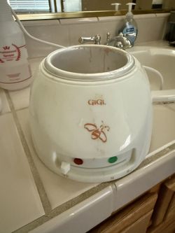 Epilating Wax Warmer & Strips 