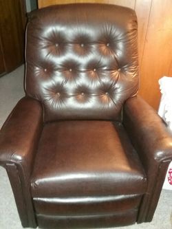 Pride Electric Lift Chair