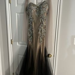 Women’s Party Dress 