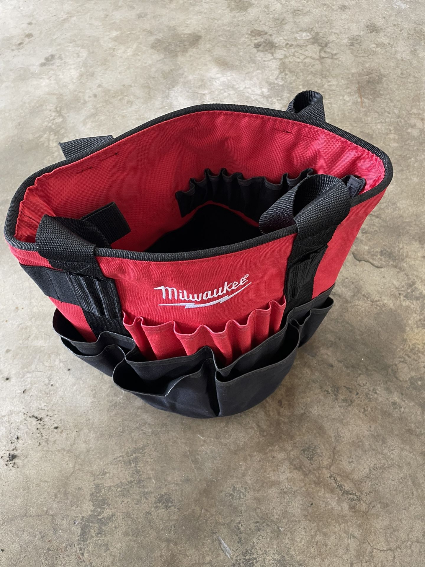 Milwaukee bucketless bag sale