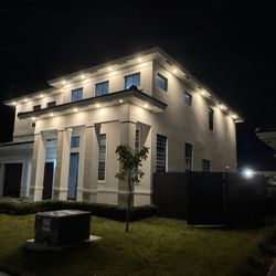 Recessed Lights / Luces led / High Hats / Chandeliers / Color Change / House Lights / Outdoor Lights / Modern Lights 