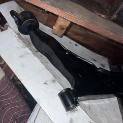 Lower Control Arms For 2003 Mitsubishi Galant 