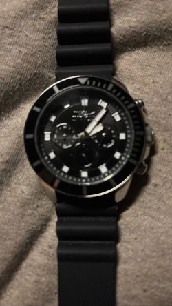 Invicta Diver Watch Has Chronograph And 24 Marker New Luminous Hands