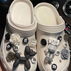 Ballon dog & Kaws Charm Set For Crocs / Clogs Shoes
