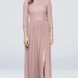 David’s Bridal 3/4-Sleeve Lace & Mesh Gown – Size 8 (Rose Gold)