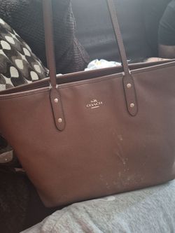 Used tote coach purse